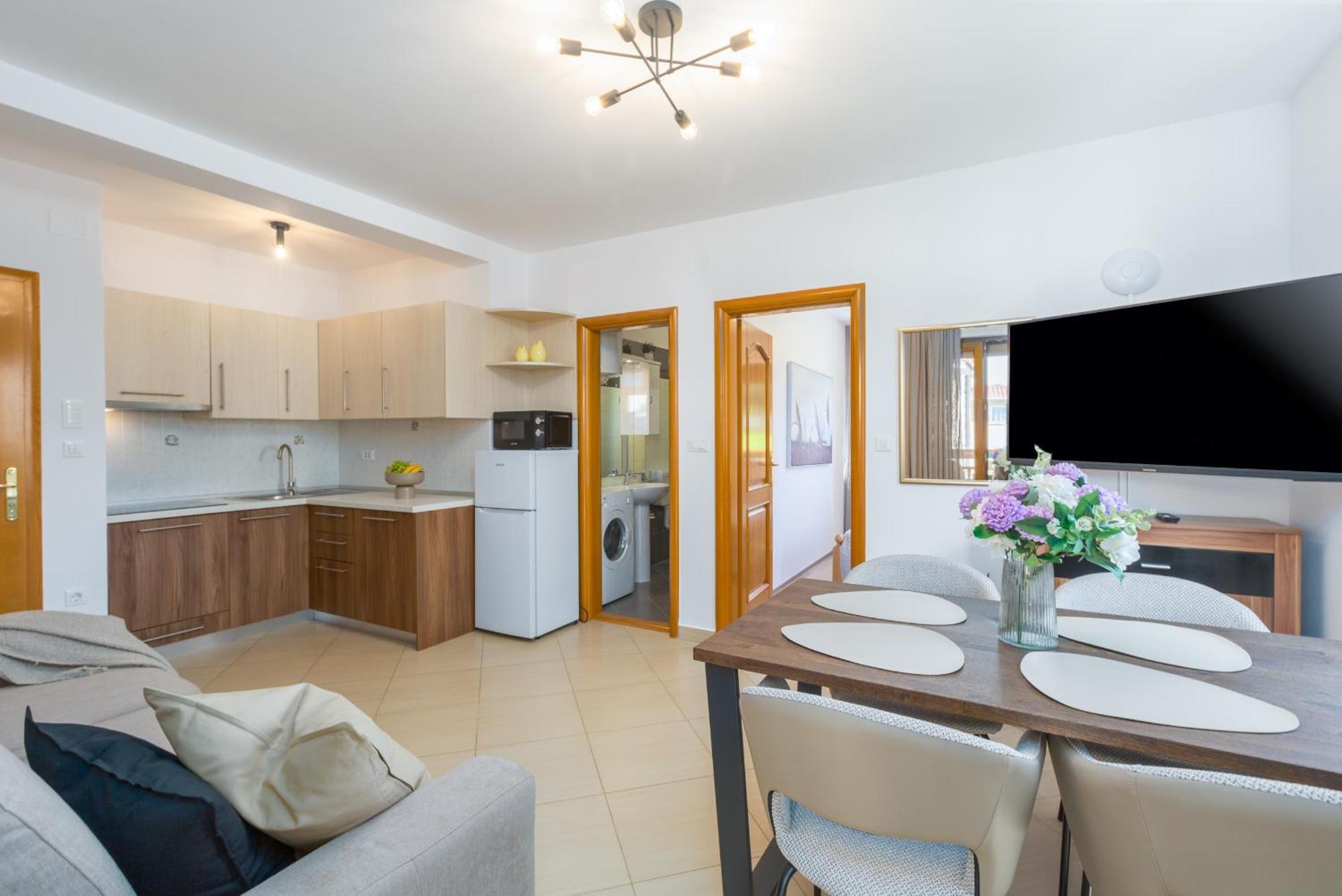 Apartments Bellissima Funtana Luaran gambar