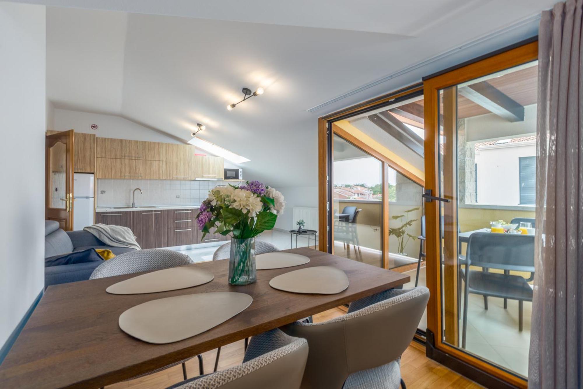 Apartments Bellissima Funtana Luaran gambar