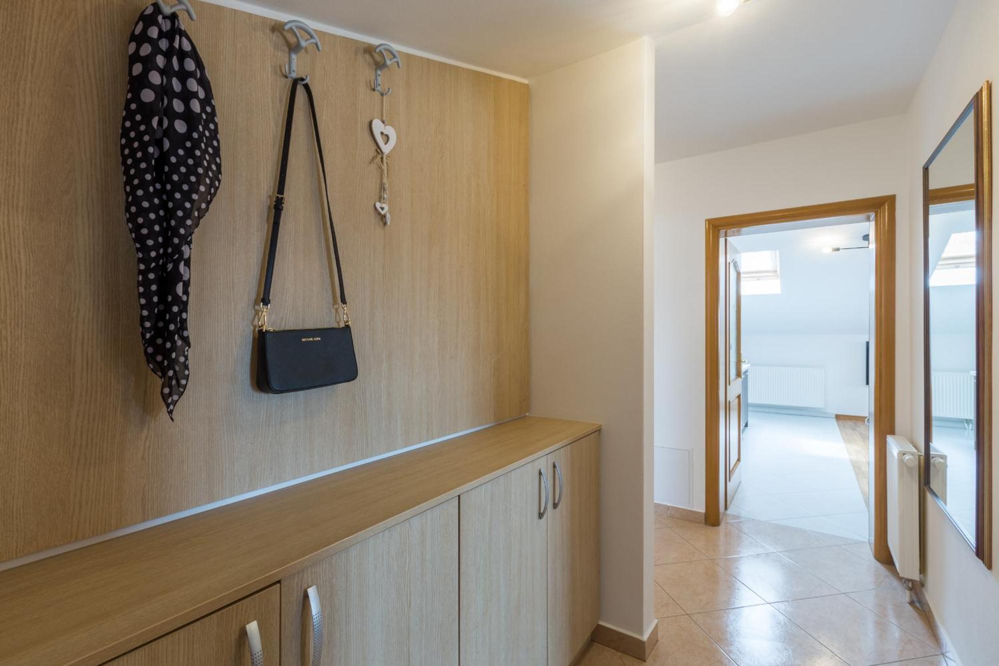 Apartments Bellissima Funtana Luaran gambar